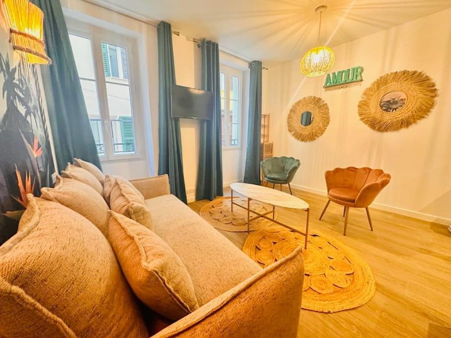 Les Appartements De Nana 2 - T2 Hypercentre, Rue Meynadier, Palais & Plage, Clim, Wifi Cannes Exterior photo